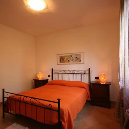 Casa vacanze Carlotta Casetta Indipendente Non Distante Dal Mare Castagneto Carducci